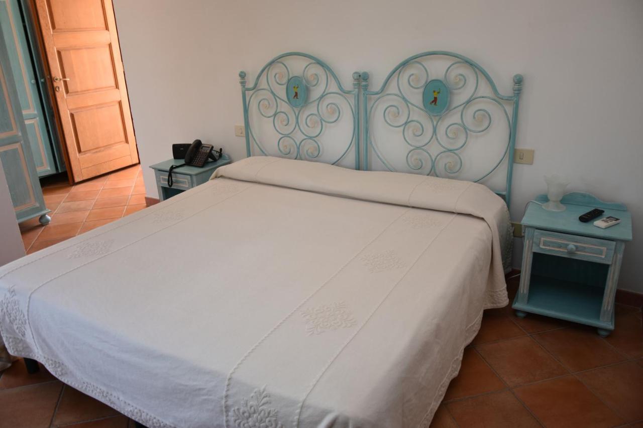 Hotel Il Piccolo Golf Porto Cervo Kültér fotó