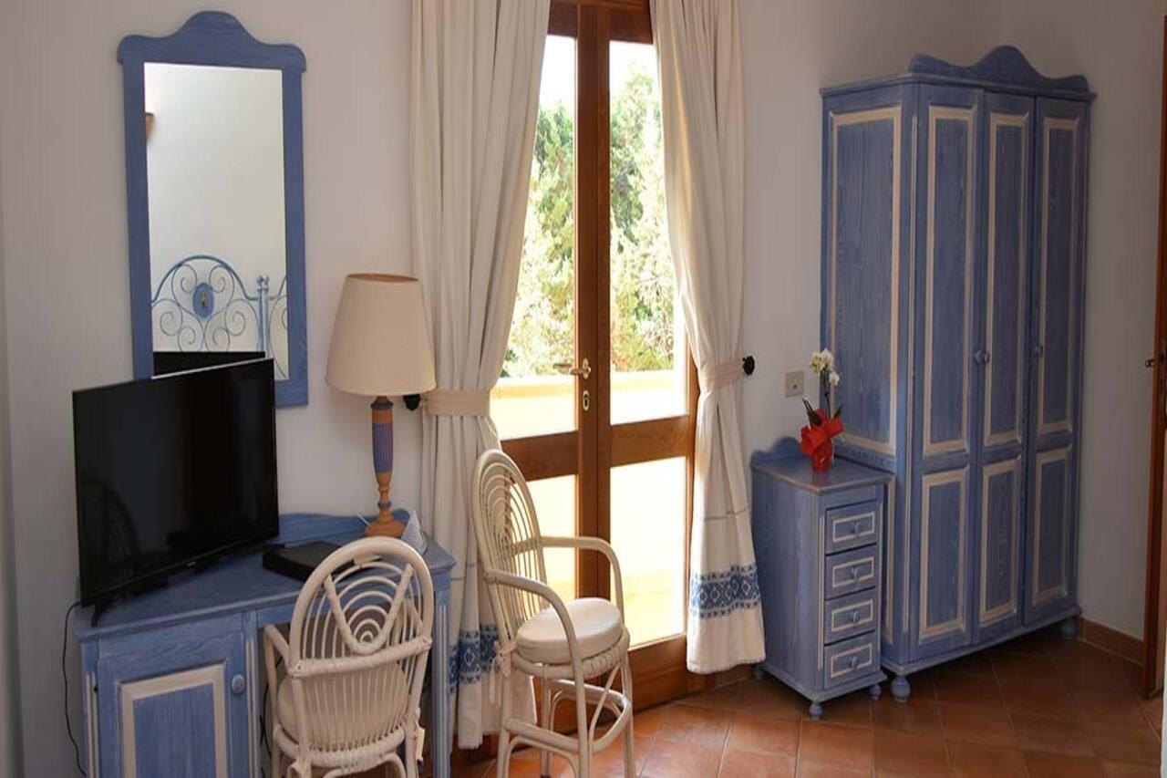 Hotel Il Piccolo Golf Porto Cervo Kültér fotó