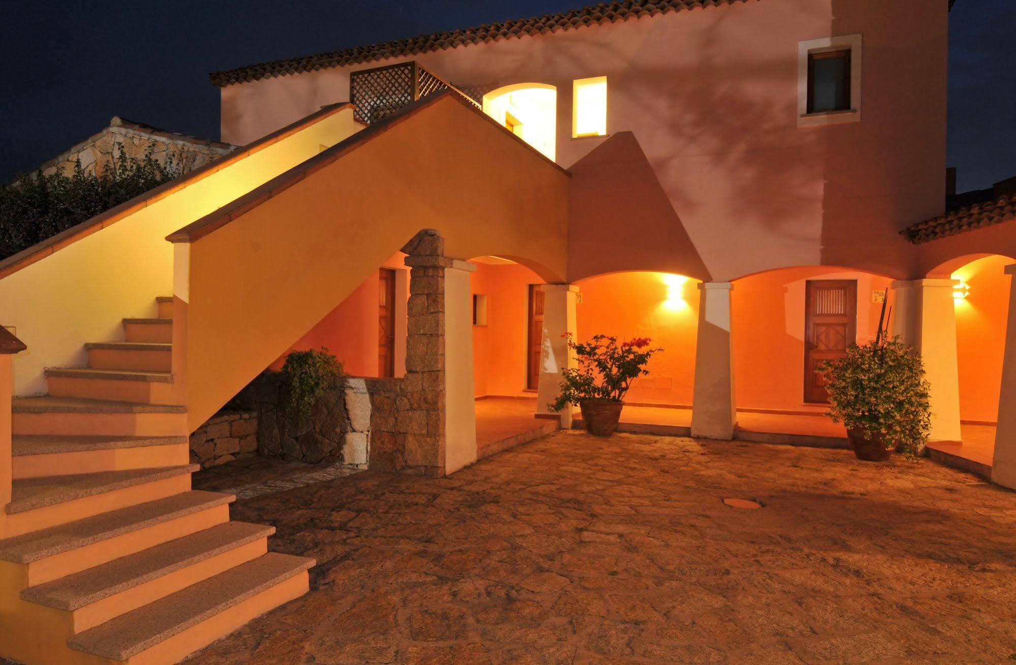 Hotel Il Piccolo Golf Porto Cervo Kültér fotó