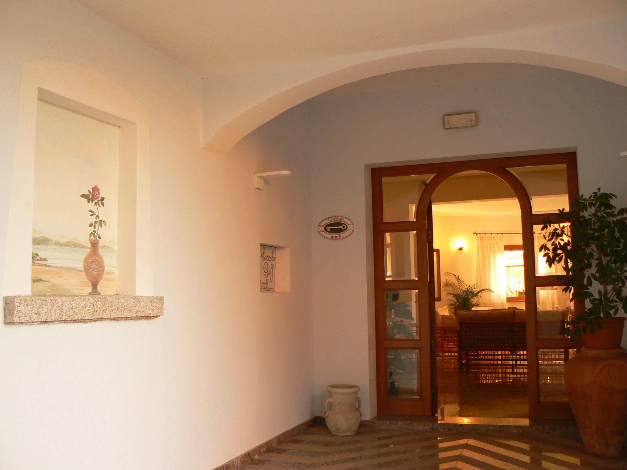 Hotel Il Piccolo Golf Porto Cervo Kültér fotó