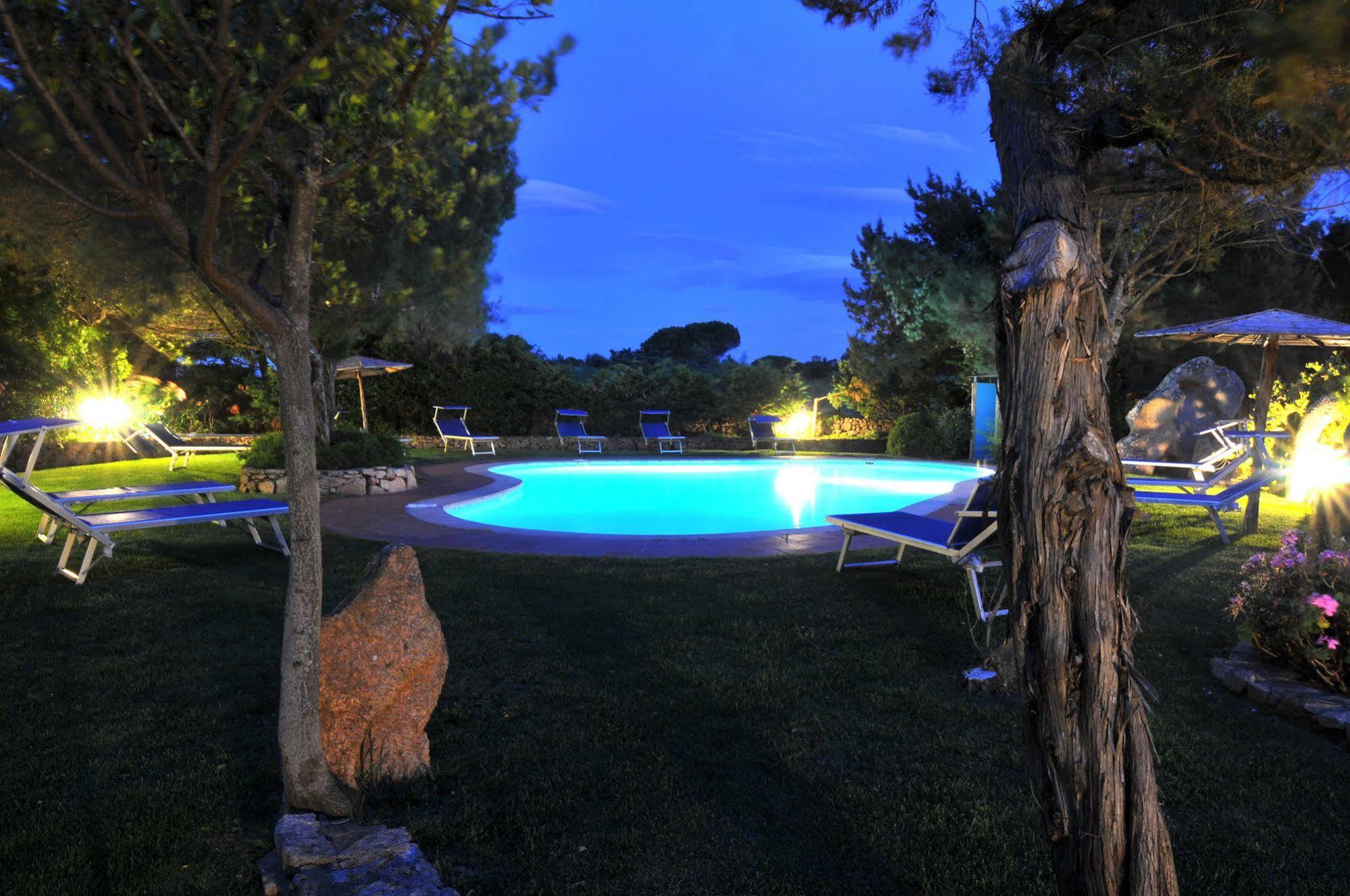 Hotel Il Piccolo Golf Porto Cervo Kültér fotó